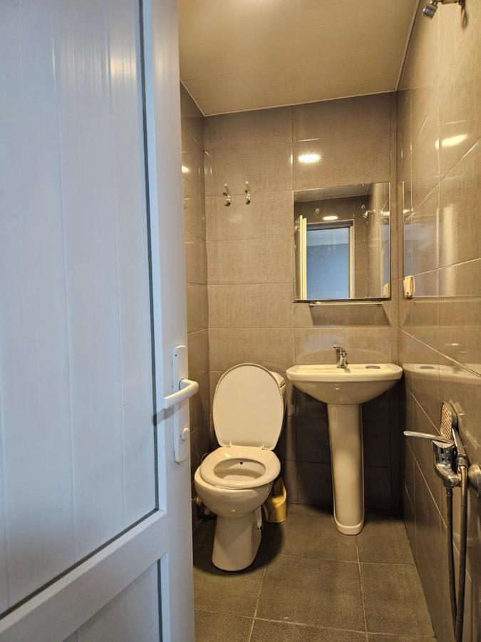 Guest House 2 Floor Batumi Exterior photo