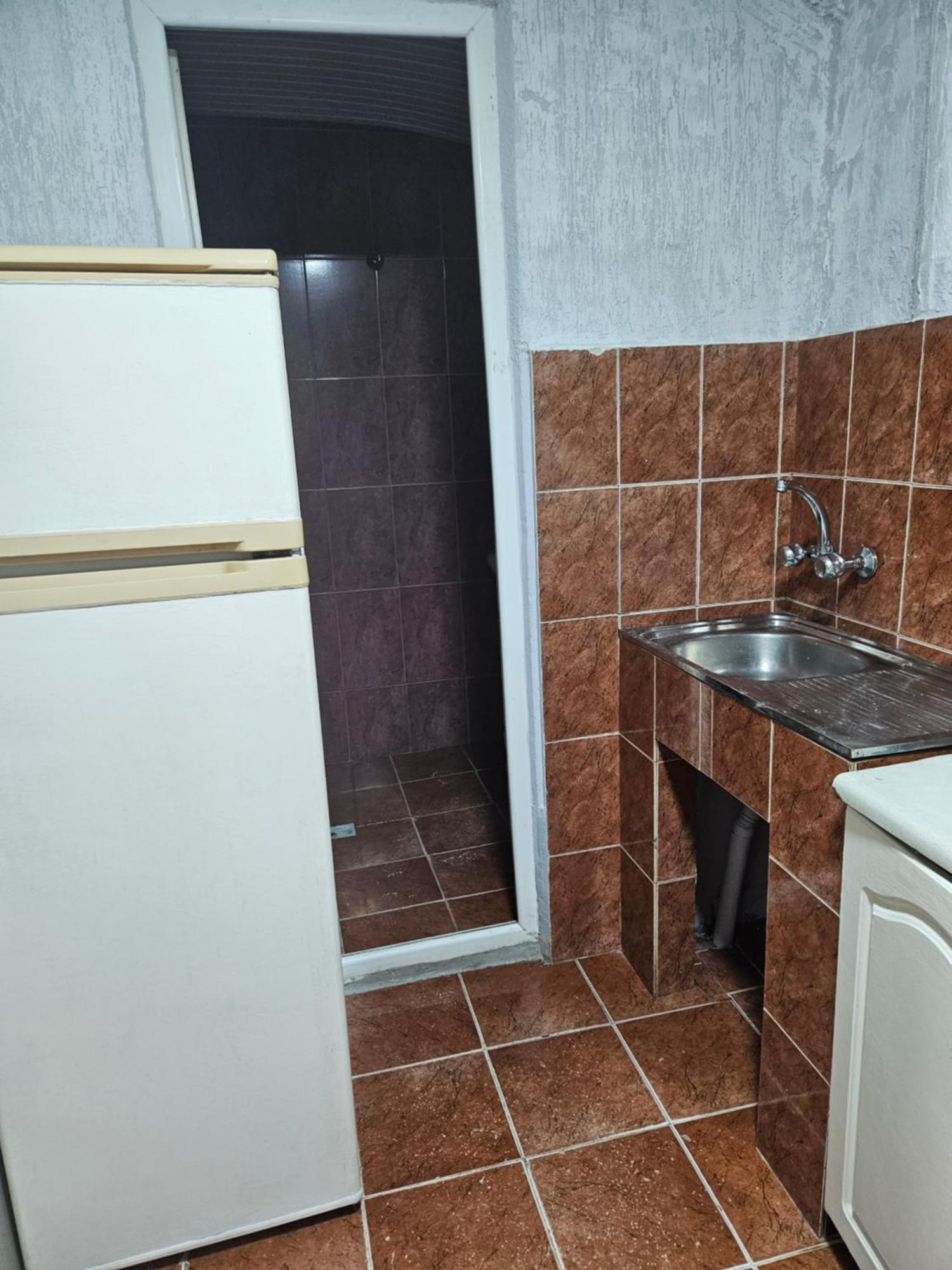 Guest House 2 Floor Batumi Exterior photo