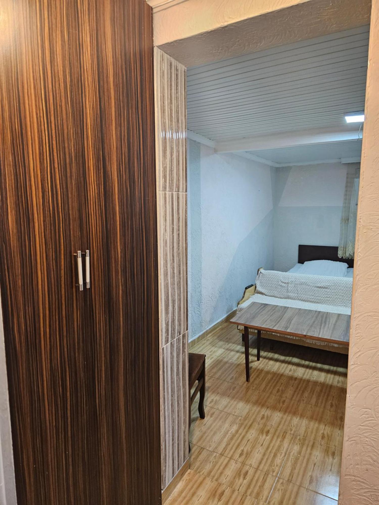 Guest House 2 Floor Batumi Exterior photo